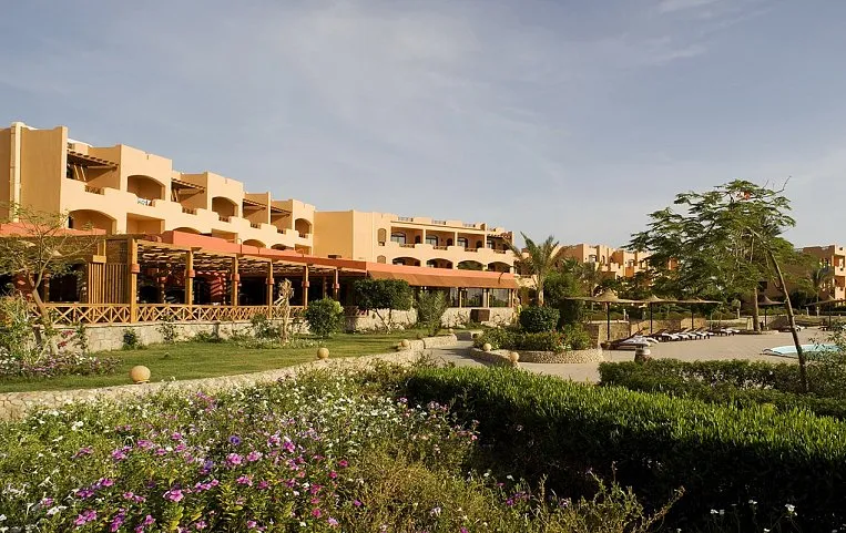 Elphistone Resort & Spa Marsa Alam 4*