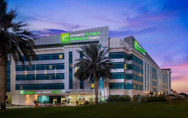 Holiday Inn Express, Dubai Airport 2*