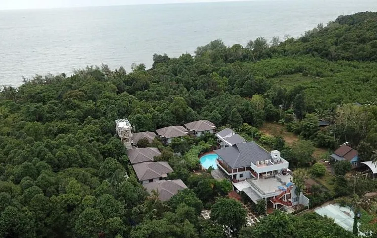 Vela Phu Quoc Resort 3*