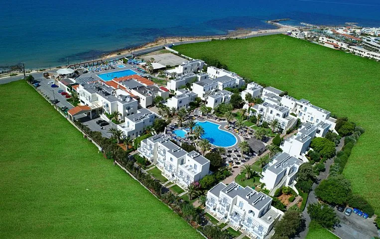 Bomo Europa Beach Hotel 4*