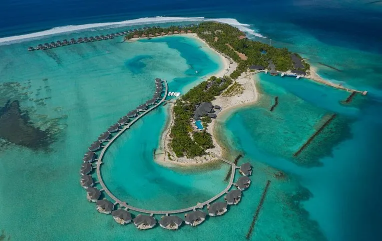 Cinnamon Dhonveli Maldives 4*