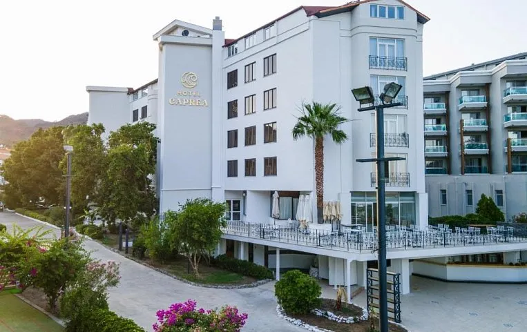 Caprea Hotel 4*