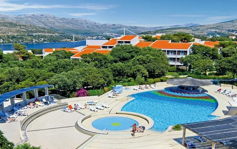 Valamar Tirena Sunny Hotel 3*