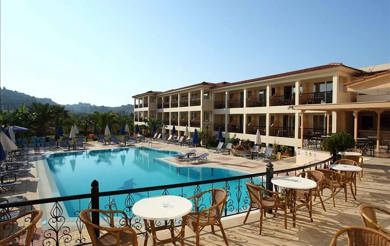 Bomo Park Hotel & Spa 4*+