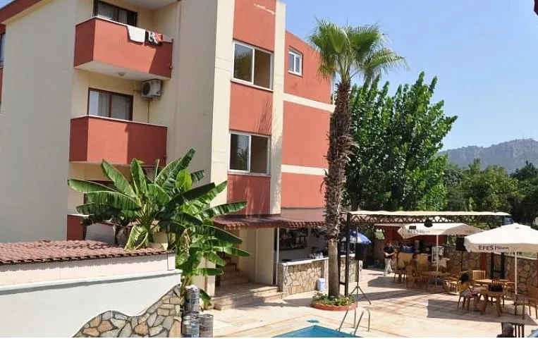 Sefikbey Hotel  3*