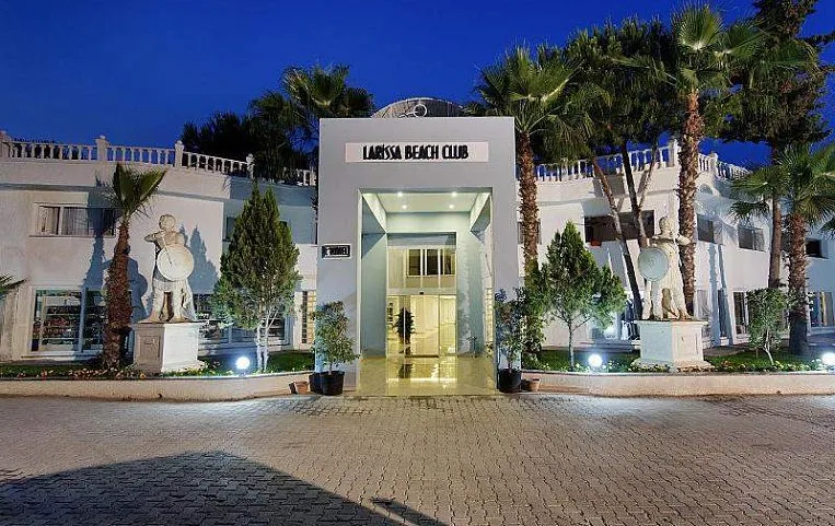 Larissa Beach Club 5*