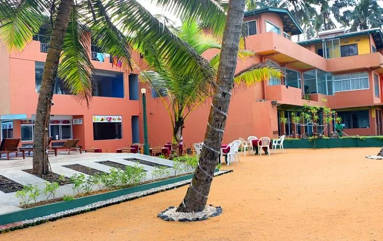 Roy Villa 2*