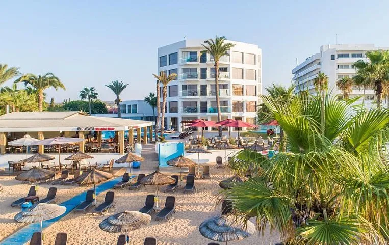 Adams Beach Deluxe Wing & Suites 5*