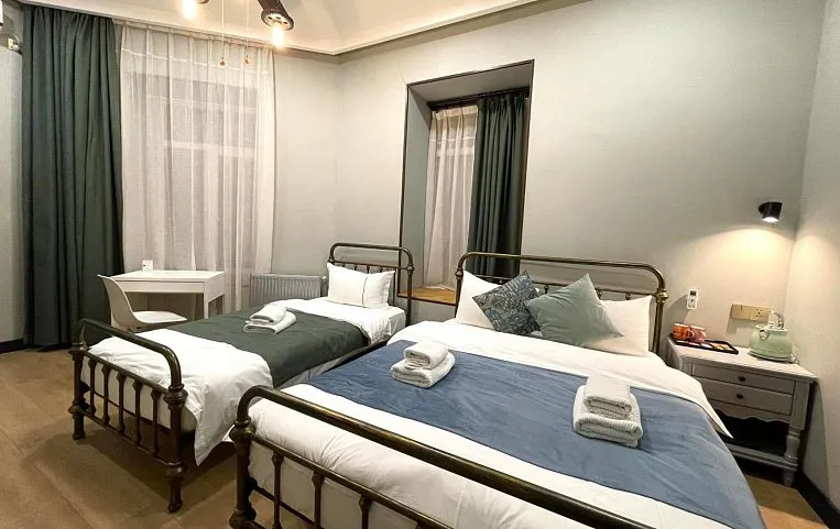Apart Hotel Console 4*