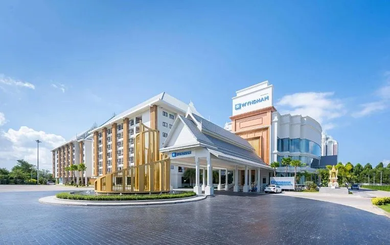 Wyndham Jomtien Pattaya 5*