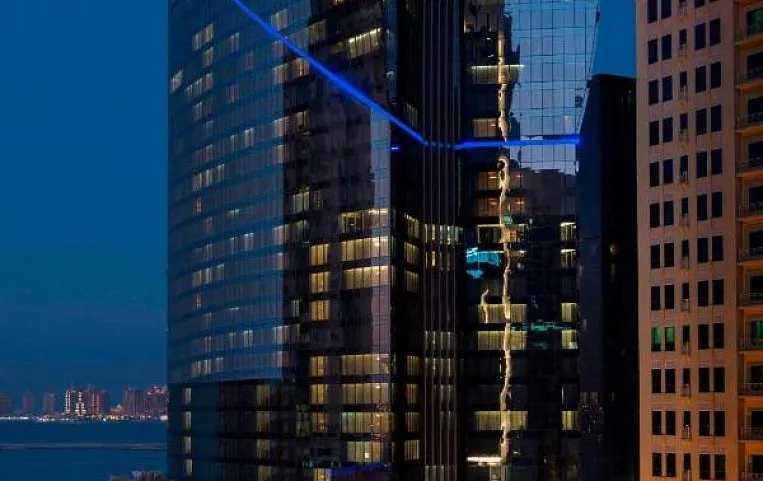 W Doha Hotel & Residences 5*