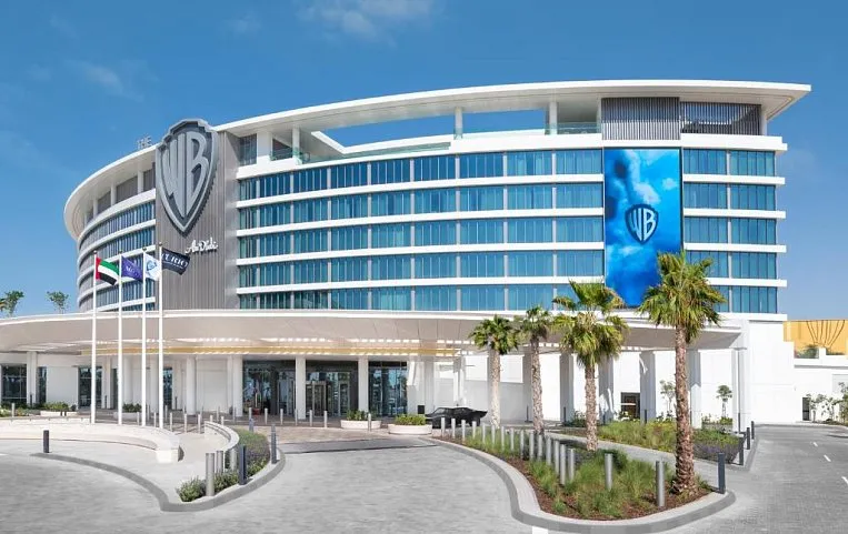 The WB Abu Dhabi, Curio Collection by Hilton 5*