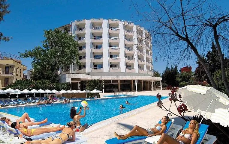 Sunlife Plaza Hotel 4*
