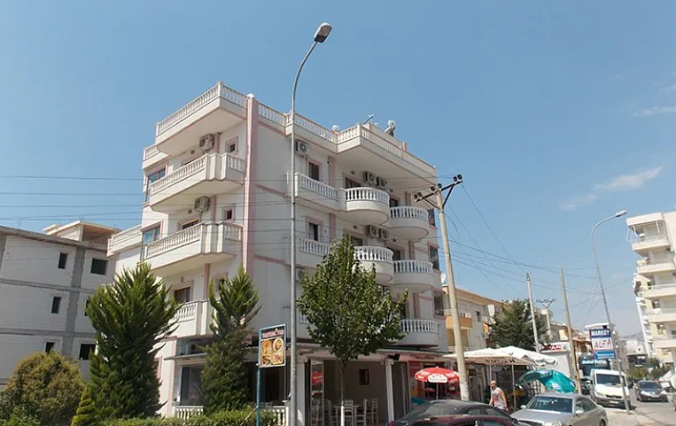 Alpha Hotel 3*