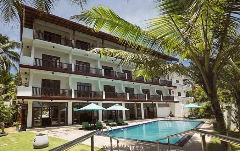 Rockside Beach Resort 3*