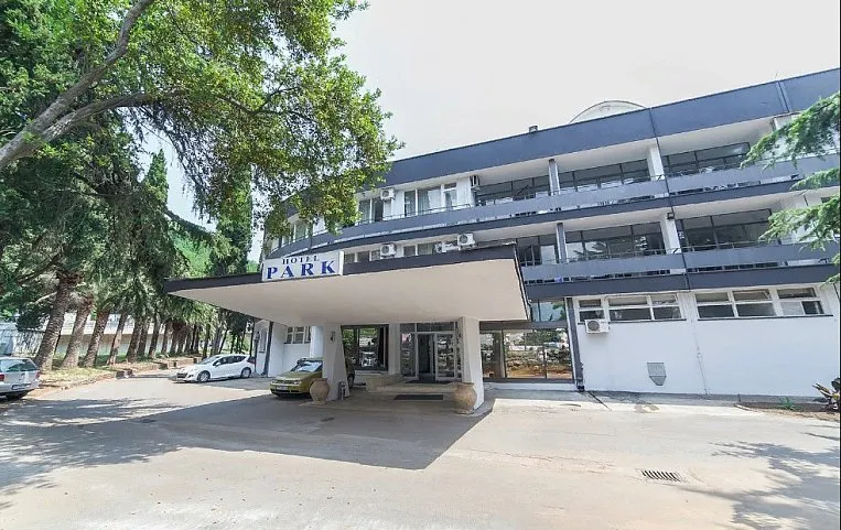 Park Hotel 3*