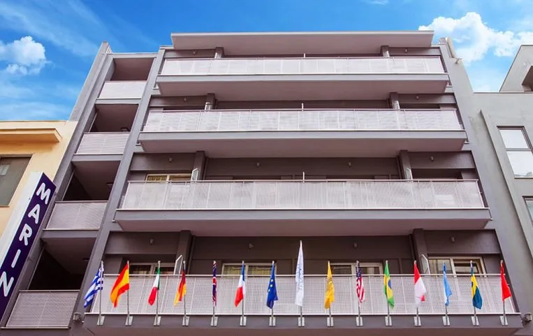 Marina Hotel Athens 3*