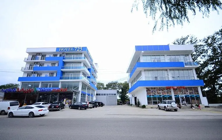 Hotel 725 B 3*