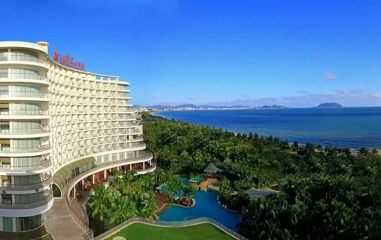 Grand Soluxe Hotel & Resort Sanya 5*
