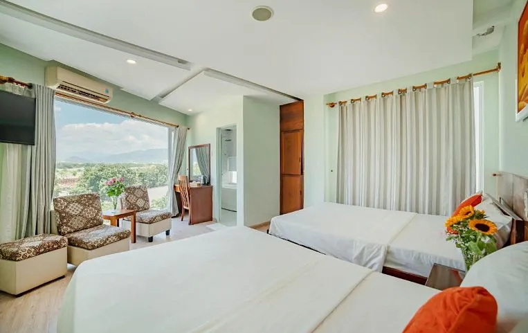 Art Deluxe Hotel 3*