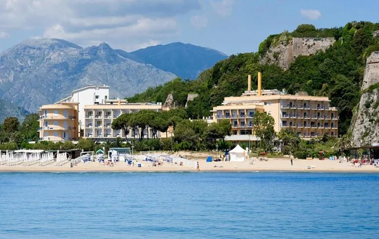Serapo 3*
