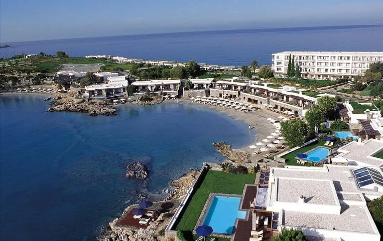 Grand Resort Lagonissi 5*