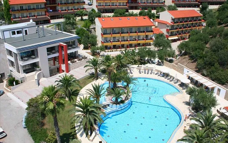 Lagomandra Hotel & Spa 4*