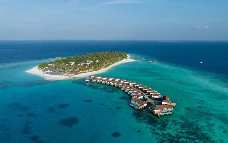 Avani+ Fares Maldives 5*