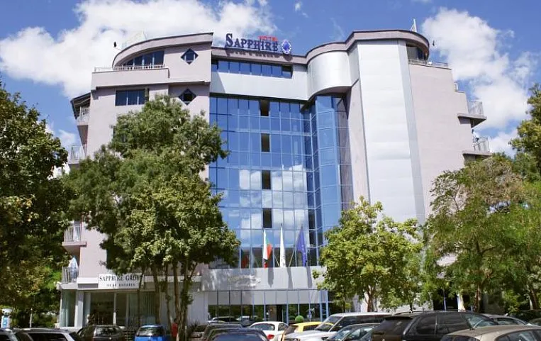Saphire Apart 2*
