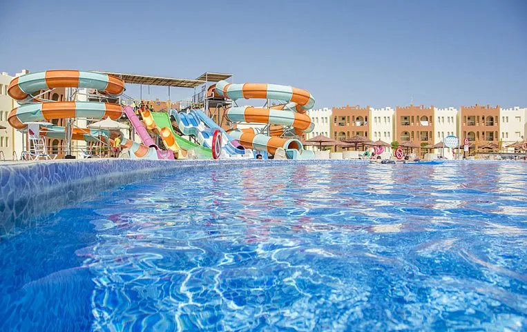 Sunrise Select Royal Macadi Aqua Resort 5*