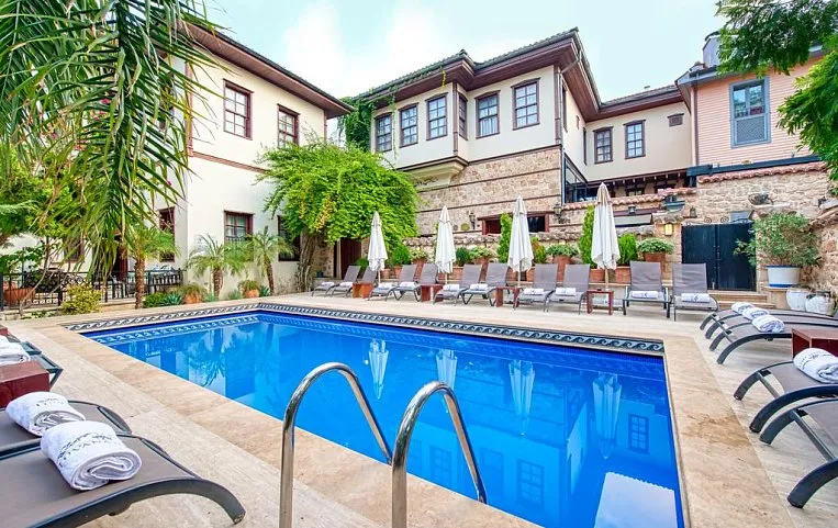 Tuvana Hotel 4*