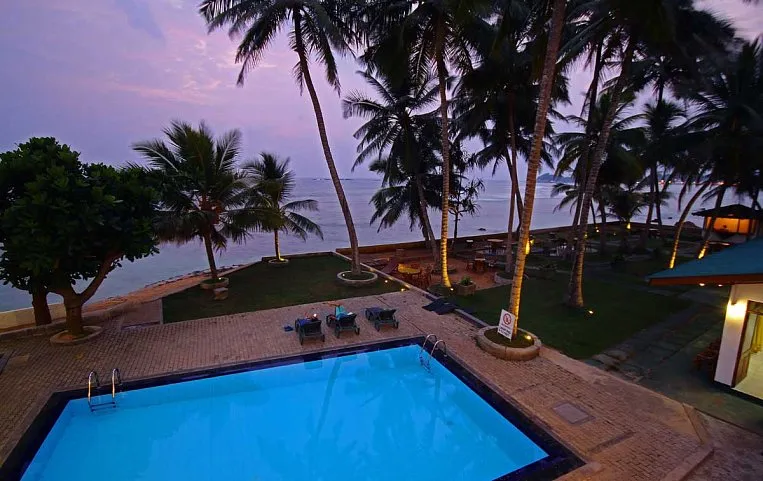 Milton Beach Hotel 3*