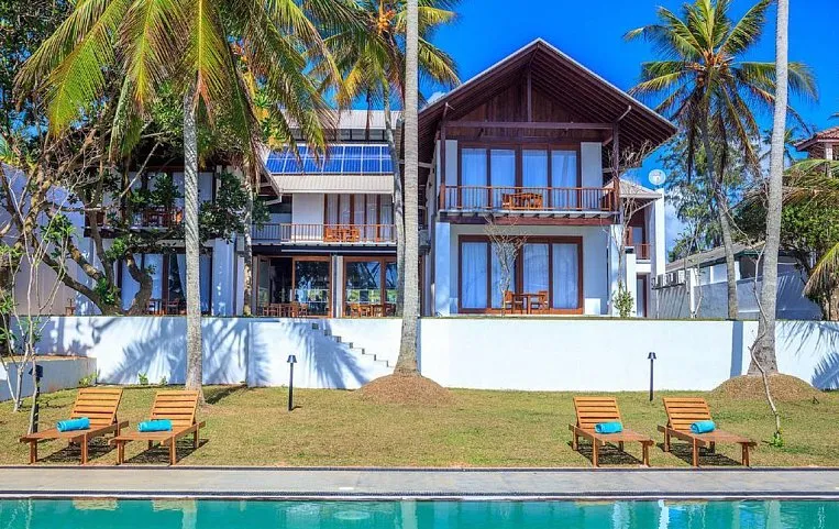 R Degrees Boutique Hotel 4*