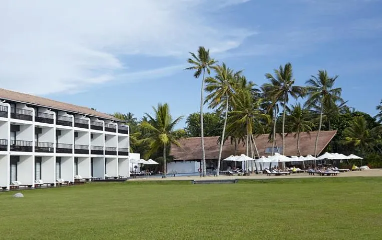 Ekho Surf Hotel 4*