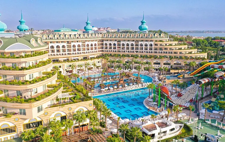 Crystal Sunset Luxury Resort & Spa 5*