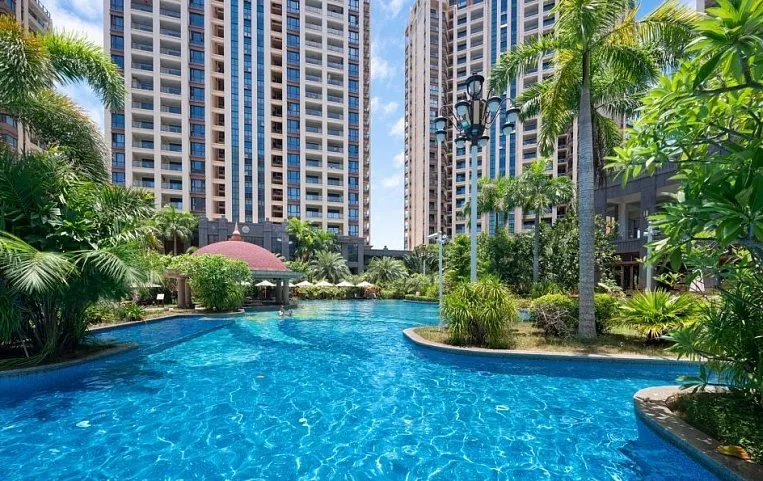 Baohong 4*