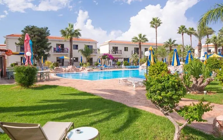 Loutsiana Hotel Apts 4*
