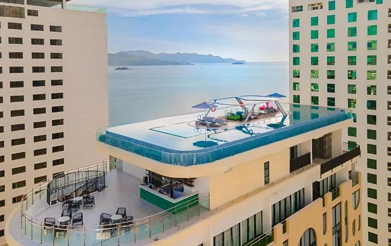 Grand Tourane Hotel 4*