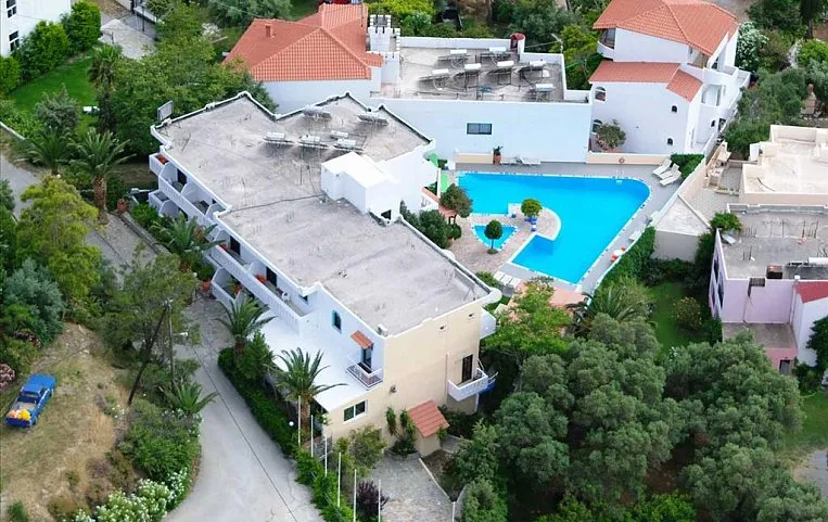 Myrtis Hotel 2*