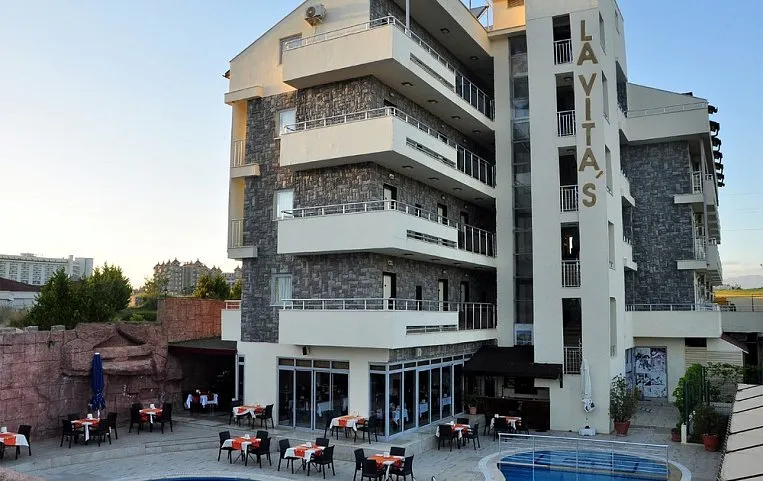 Lavitas Kumkoy Hotel 3*+