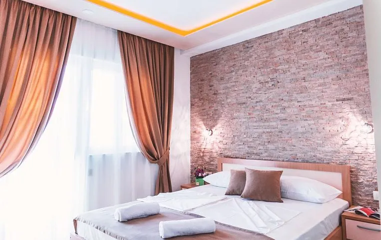 Guest House S-Lux Апартаменты 3*
