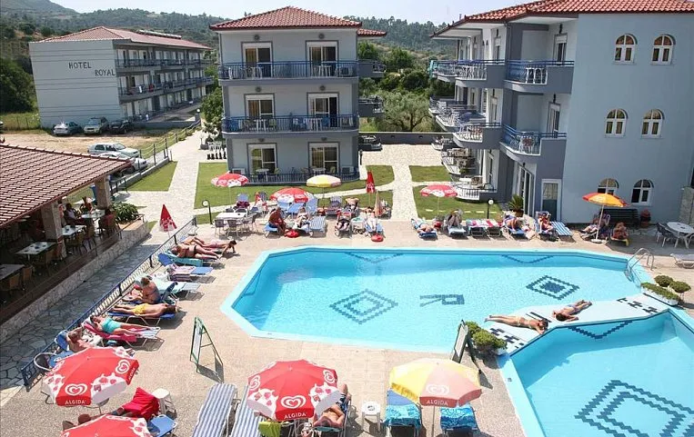 Royal Hotel 3*