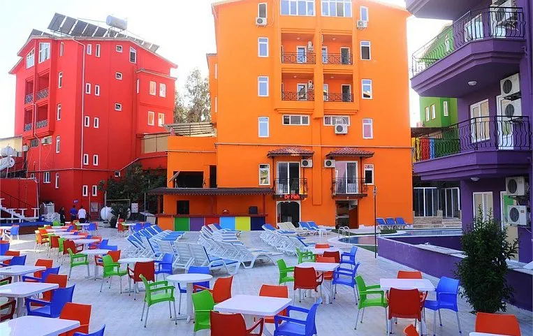 Smile Hotel (ex. Rainbow Castle Hotel) 3*