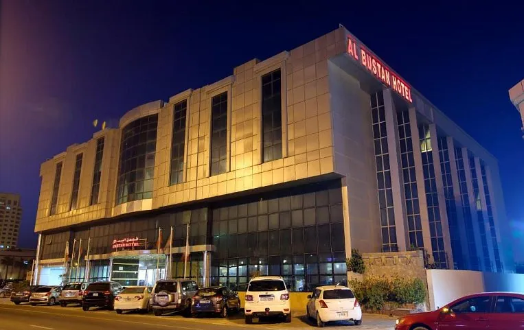 Al Bustan Hotel Sharjah 4*