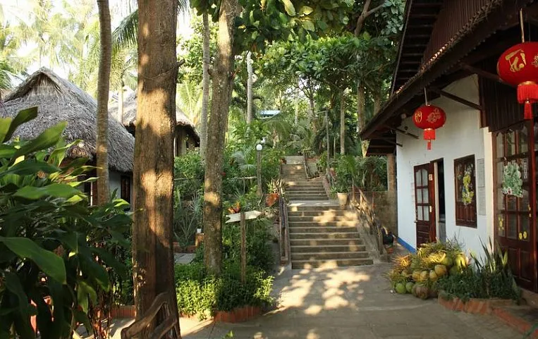 Lien Hiep Thanh Resort 4*