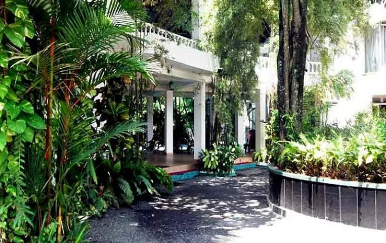 The White Heaven Hotel 2*