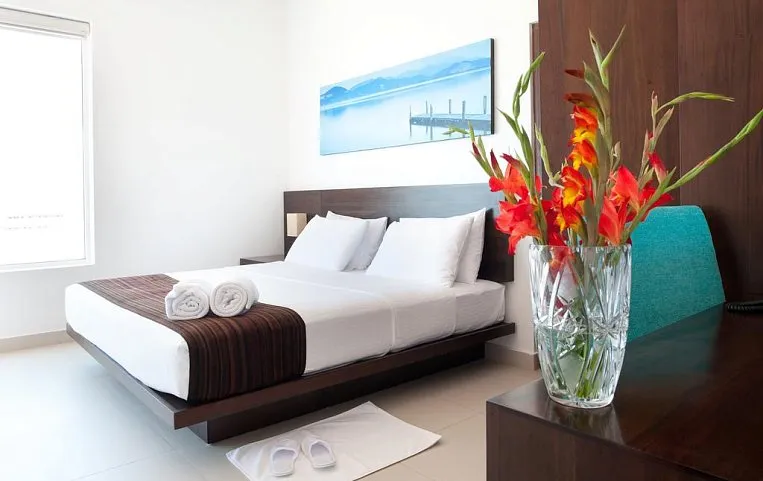 The Beach All Suite Negombo 3*+