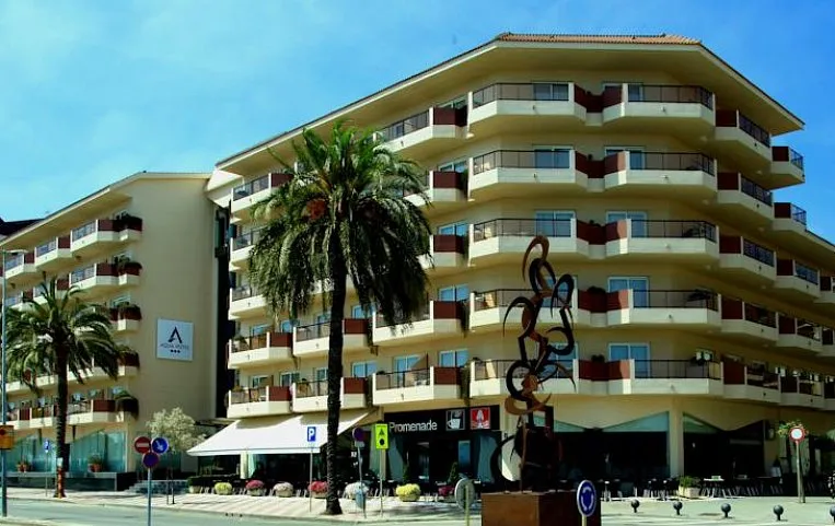 Aqua Hotel Promenade 4*