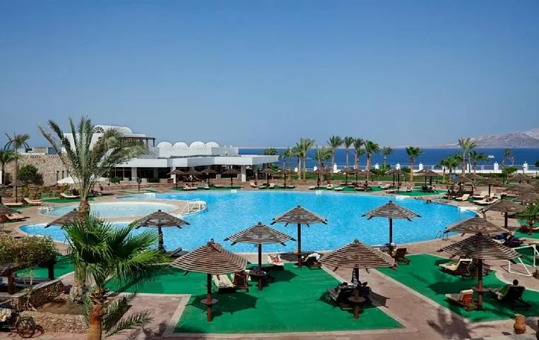 Coral Beach Resort Montaza (The View)  4*