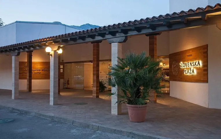 Slovenska Plaza 3*